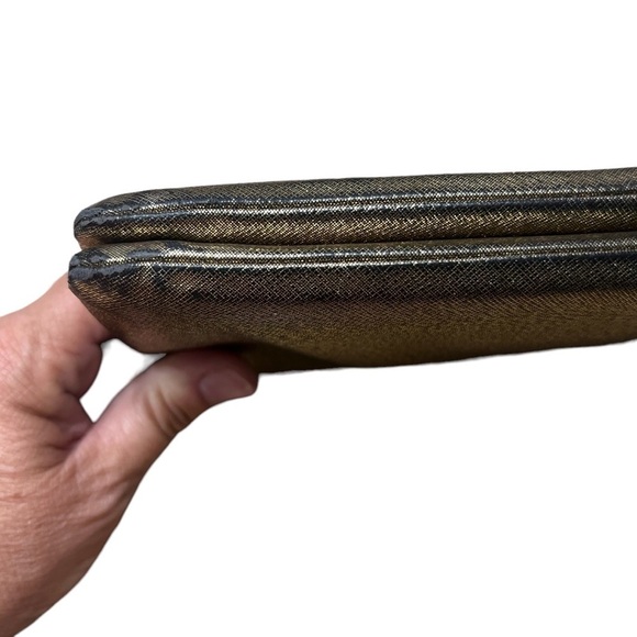 LULULEMON Double Up Wallet Gold (wear on corners) - Picture 4 of 8